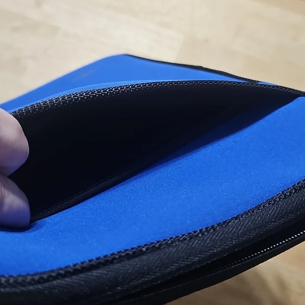 3 for $10 💻 Belkin Blue Neoprene Tablet Laptop Sleeve Case 13
